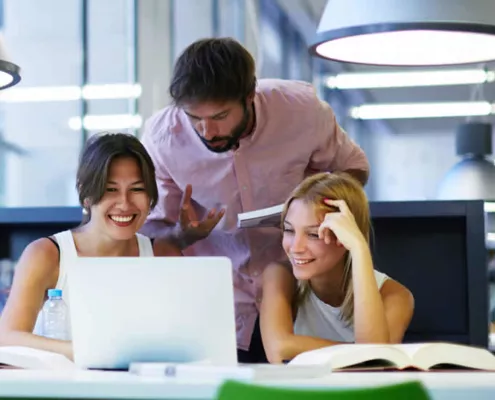 App agency vs Development centre